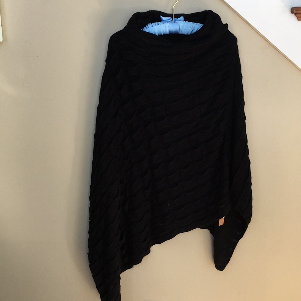 Black Poncho